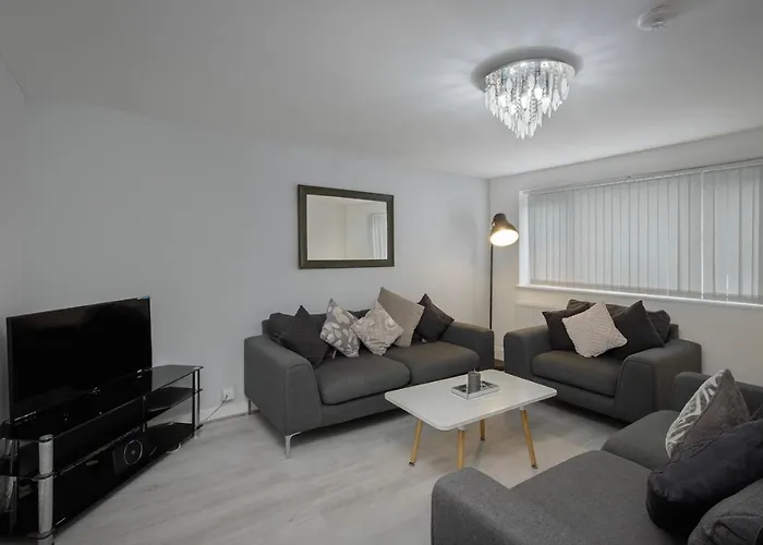 Lovely Home In Blackpool For You